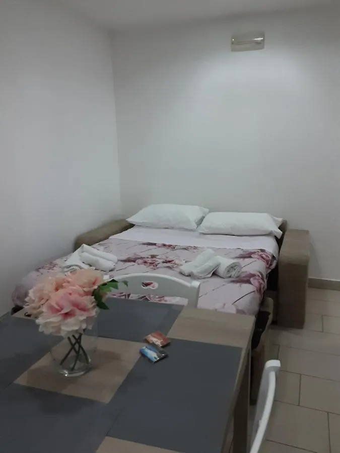 La Casa Di Rosy Apartment Naples